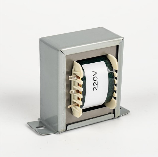 Tại sao Power Transformer có khả năng chuyển đổi năng lượng vượt trội?